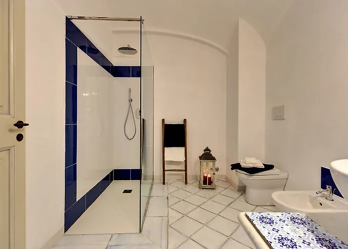 Oda ve Kahvaltı Podere Demetra 4*